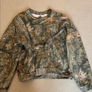 Camo Print Sweatshirt
